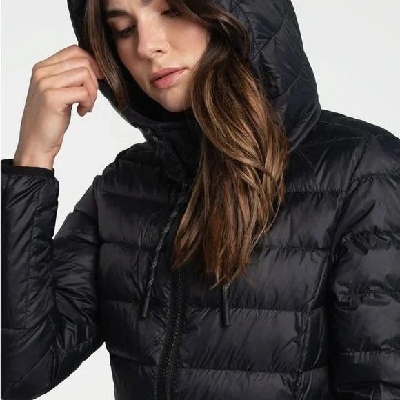 New ~ Le Emeline Puffer Jacket ($159 retail) NWT size medium - Picture 3 of 8